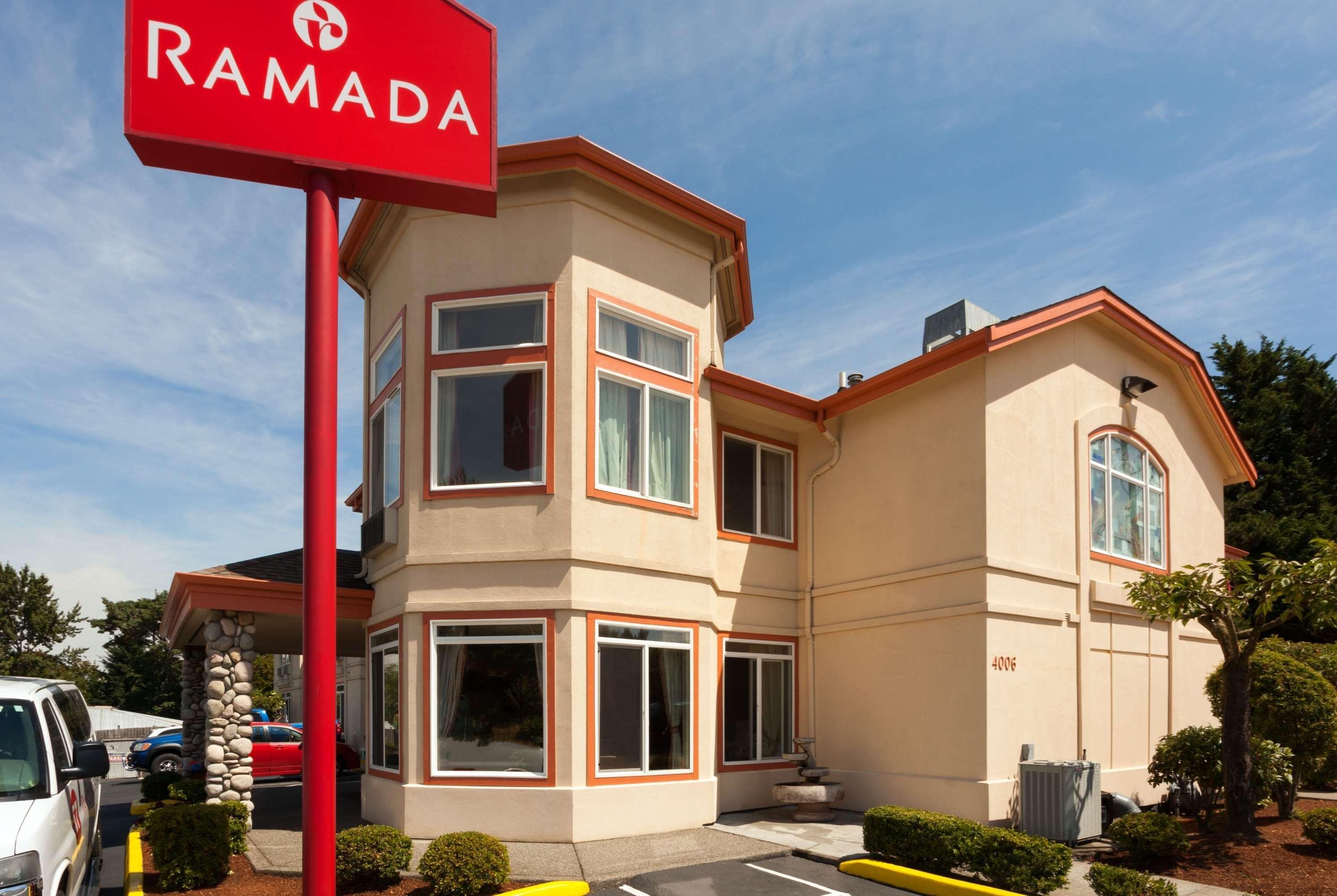 Ramada Limited Airport Tukwila Hotel Exterior foto